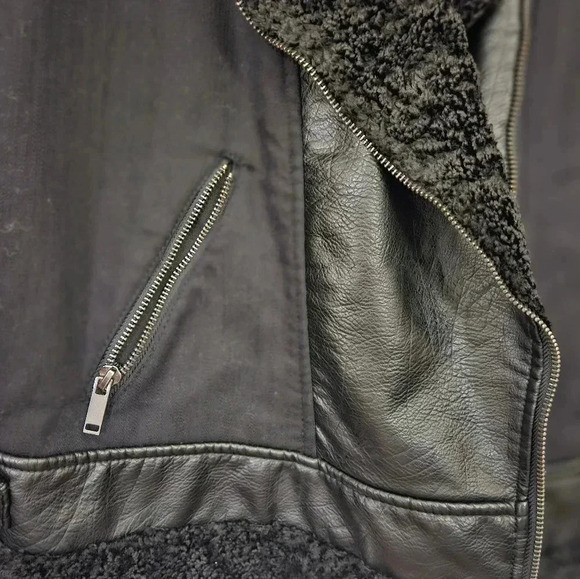 Rock and Republic Denim Faux Leather Size XL - Picture 5 of 10